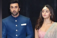 আলিয়া ছাড়াও আরেক স্ত্রীর খবর নিজেই জানালেন রণবীর!