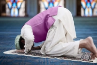 ‘নামাজ হলো ঈমানদার ও কাফেরের মধ্যে পার্থক্য নির্ণয়কারী'