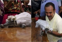 অবাক কান্ড, কুমিরকে বিয়ে করলেন মেক্সিকান মেয়র!