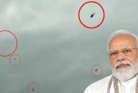 বিপজ্জনক প্রতিবাদ, বড় বিপদ রক্ষা পেলো মোদির হেলিকপ্টার
