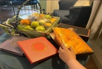 পরীমনির জন্য হঠাৎ বিশেষ উপহার পাঠিয়েছেন তিশা