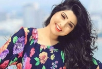 যে রোগে আক্রান্ত গায়িকা পড়শী! দোয়া কামনা