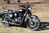 দুর্দান্ত পারফর্মেন্স নিয়ে বাজারে রয়েল এনফিল্ড বুলেটের নতুন মডেল