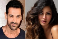  যেকারণে ভেঙ্গে যায় রিয়া সেন ও জন আব্রাহামের প্রেম