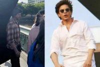 সবাইকে চমকে দিলেন শাহরুখ খান!