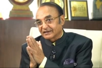 সারাজীবনের উপার্জন ৬০০ কোটি টাকা দান করলেন শিল্পপতি