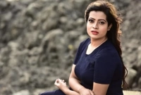 শ্বশুর বাড়িতে আমাকে দেখার জন্য প্রতিদিন ৫০০-৬০০ মানুষ এসেছে: সানাই