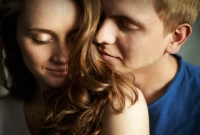 যে ৫ ধরনের নারীর প্রতি পুরুষ কখনো আগ্রহ হারায় না