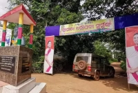 আদিবাসী স্কুলের শিক্ষকতা থেকে দিল্লির রাষ্ট্রপতি ভবন