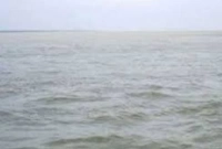 যমুনা নদীতে হঠাৎ করেই পানি বাড়তে শুরু করেছে