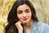 আলিয়ার মন্তব্যে রীতিমতো তোলপাড় শুরু হয়েছে বলিপাড়ায়