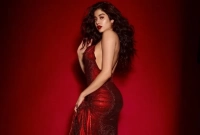 জাহ্নবীকে বিয়ে করতে হলে যে শর্ত মানতে হবে