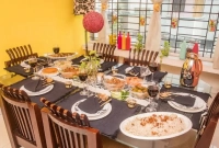  চলুন জেনে নেওয়া যাক কিছু নিয়ম খাবার টেবিলের