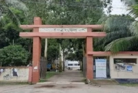 একপর্যায়ে ছোট ভাইয়ের স্ত্রীকে নিয়ে পালিয়ে যান ভাসুর