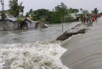 ১০ গ্রাম প্লাবিত, পানিবন্দি হাজার হাজার মানুষ