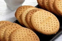 বিস্কুটের গায়ে ছোট ছোট ছিদ্র থাকে কেন, জানেন?