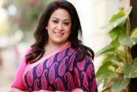 এফডিসিতে গিয়ে এক তিক্ত অভিজ্ঞতার শিকার অরুণা বিশ্বাস!