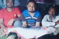 ১৫ কেজি ওজনের পাঙ্গাশ জেলের বড়শিতে!