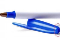 জানেন, কেন কলমের ঢাকনার উপরে ছিদ্র থাকে?