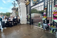 যে বিশেষ সংকেতের মাধ্যমে জানানো হলো রানির মৃত্যু সংবাদ