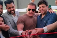 বাংলাদেশের প্রতিটি মানুষ হাসিখুশি: সোহেল খান