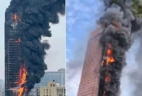 বহুতল ভবনে এমন ভয়াবহ আগুন দেখে কেঁপে উঠলো বিশ্ব!(ভিডিও)