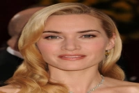 শুটিংয়ে আহত হয়ে হাসপাতালে ভর্তি ‘টাইটানিক’ নায়িকা