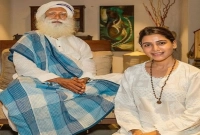 এই গুরুই আবারও বিয়ে করতে রাজি করিয়েছেন সামান্থাকে