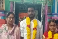 স্ত্রী দাঁড়িয়ে থেকে স্বামীর সঙ্গে পরকীয়া প্রেমিকার বিয়ে দিলেন!