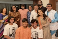 কলকাতায় প্রসেনজিতের বাড়িতে বাংলাদেশের জনপ্রিয় তারকারা