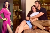 পাকিস্তানি তারকার সঙ্গে সম্পর্ক নিয়ে মুখ খুললেন আমিশা প্যাটেল