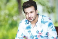 প্রসেনজিৎ ও ইলেন মাস্কও ৪টি বিয়ে করেছেন, কেউ টুঁ শব্দ করেনি: শাকিব খান