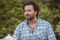 নায়ক শাকিব খানের বিরুদ্ধে সমন জারি