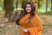 চলচ্চিত্রে ফিরেই মুখ খুললেন নায়িকা মুনমুন