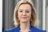 কেন? কী এমন হলো যে পদত্যাগ করলেন ব্রিটিশ প্রধানমন্ত্রী