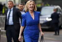 ৪৫ দিনের প্রধানমন্ত্রী হয়ে আজীবন যে বিপুল পরিমাণ ভাতা পাবেন লিজ় ট্রাস