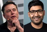  321 কোটি টাকা পাবেন চাকরি থেকে বরখাস্ত হয়ে!