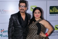 চার্জশিট জমা দিল এনসিবি, বিপদে ভারতী সিং!