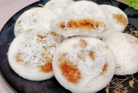 যেভাবে বানাবেন মজার ভাপা পিঠা 