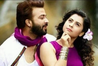 শাকিবের সঙ্গে বিচ্ছেদ হয়নি, বর্তমানে সেপারেটেড: বুবলী