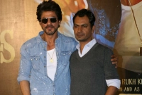 নিজেকে শাহরুখ খানের সঙ্গে তুলনা করলেন নওয়াজুদ্দিন