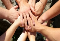 জীবনে ভালো থাকতে যে বন্ধুকে এড়িয়ে চলবেন!