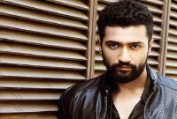 ১২ সেকেন্ডেই চমকে দিলেন ভিকি কৌশল