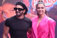 কার কথায় রণবীর-দীপিকার সংসার চলে? জানালেন তারকা দম্পতি