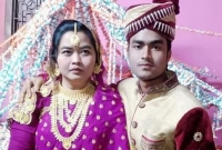 প্রেমের টানে সুদূর থাইল্যান্ড থেকে কক্সবাজারে এক তরুণী