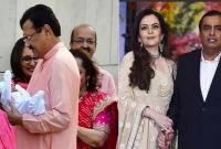 নাতি-নাতনিকে ৩০০ কেজি স্বর্ণ দিয়ে বরণ করার ঘোষণা মুকেশ আম্বানির