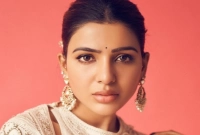 কথা বলতে পারছেন না সামান্থা!