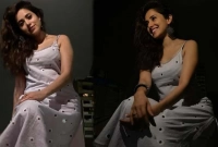 ভয়ে থরথর করে কাঁপছিলেন নুসরাত বারুচা