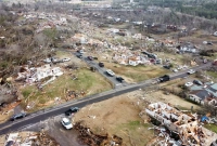 ঘন্টায় ২৪১ কি.মি বেগে আছড়ে পড়লো পরপর ৫টি প্রবল ঘূর্ণিঝড়