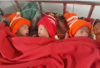 দুই ছেলে ও এক মেয়ে একসঙ্গে ৩ সন্তানের জন্ম দিলেন যুথী আক্তার দুই ছেলে ও এক মেয়ে একসঙ্গে ৩ সন্তানের জন্ম দিলেন যুথী আক্তার